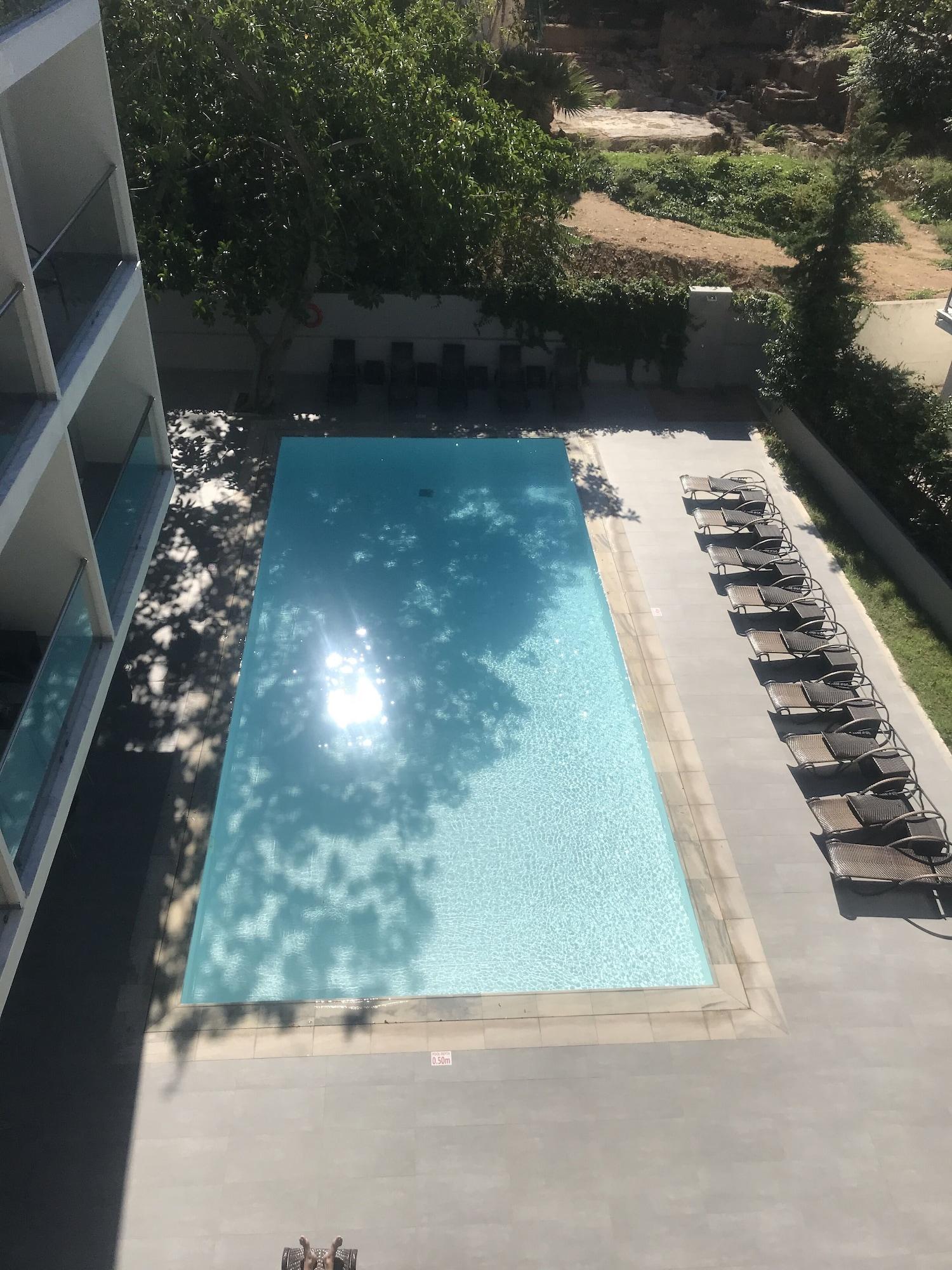 Oktober Downtown Boutique Hotel Rhodes City ภายนอก รูปภาพ